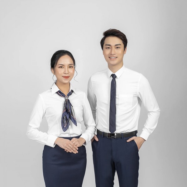 Áo Nỉ Nữ Oversize Cắt Bổ Tinh Tế