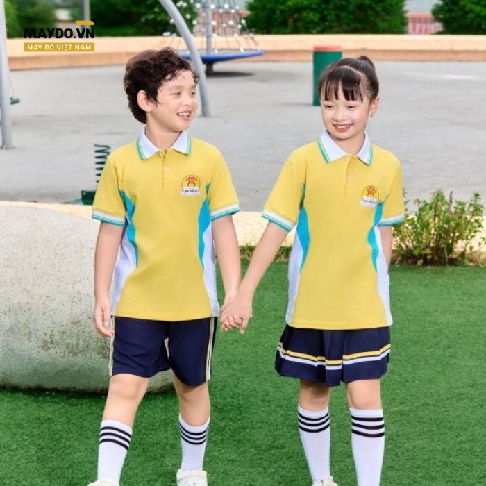 Đồng phục mầm non màu vàng phối xanh dương